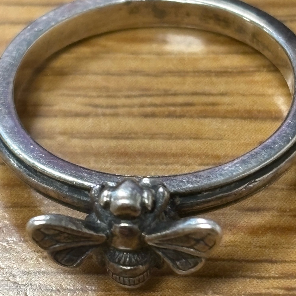 James Avery Sterling Silver Bee Stackable Ring - Silver